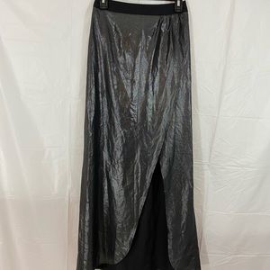 EXPRESS Women’s skirt Size 2 NWT